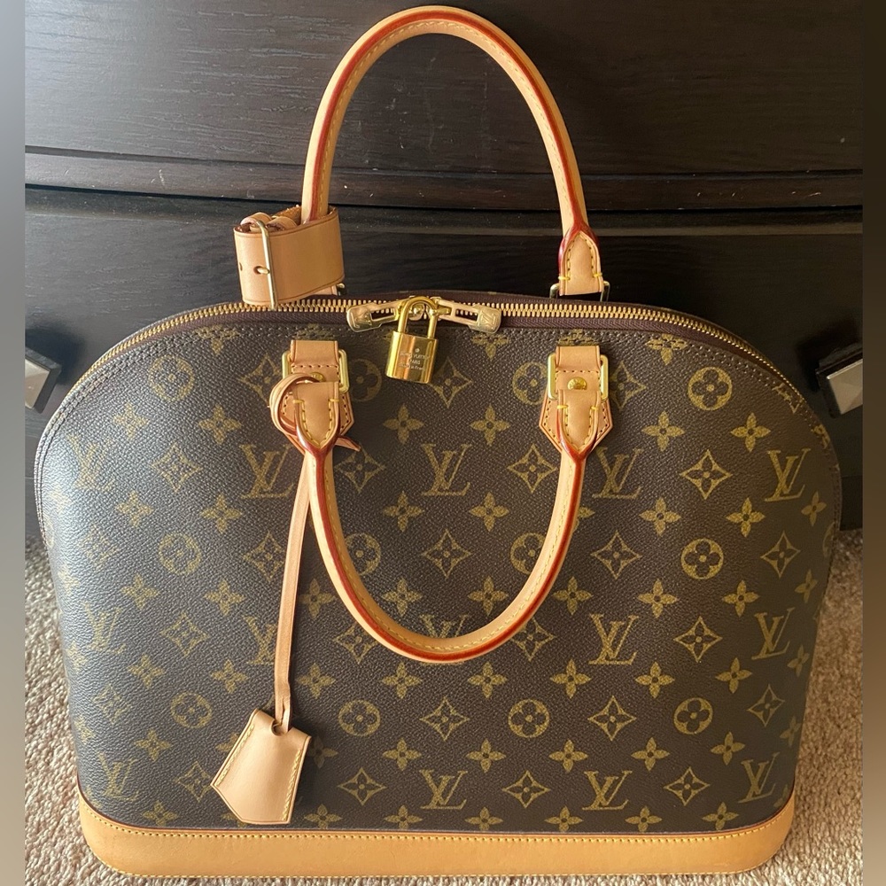 🔥🔥LOUIS VUITTON ALMA MM🔥🔥